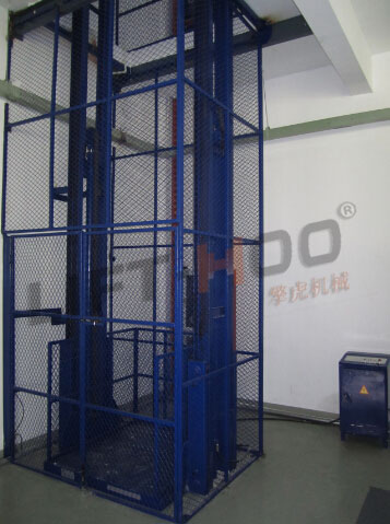 护网单油缸四导轨